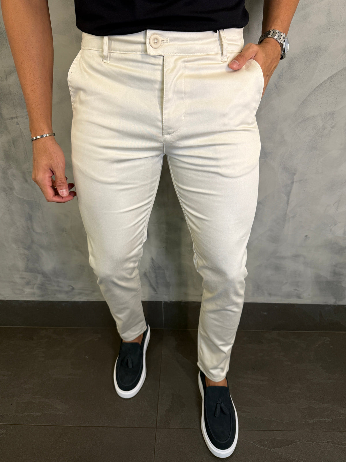 CALÇA SARJA ACETINADA PONTO H OFF WHITE