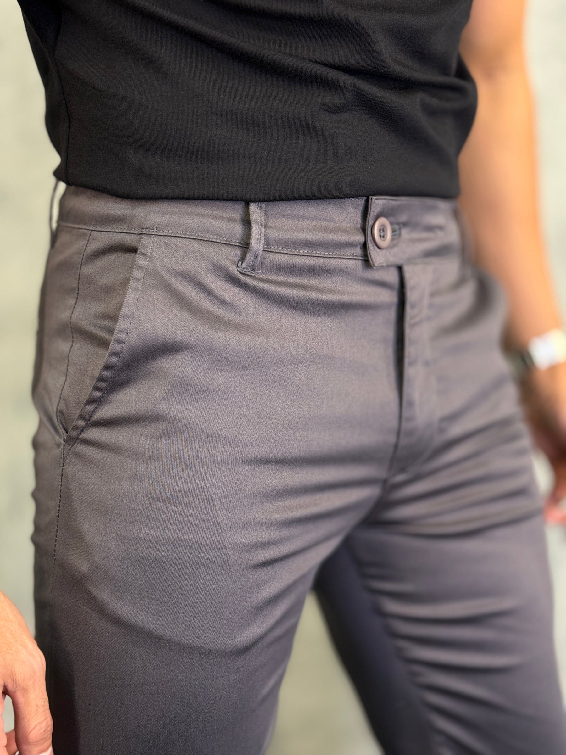 CALÇA SARJA ACETINADA PONTO H CHUMBO