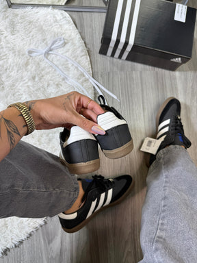 Tênis Feminino Adidas Samba Premium (EM COURO)