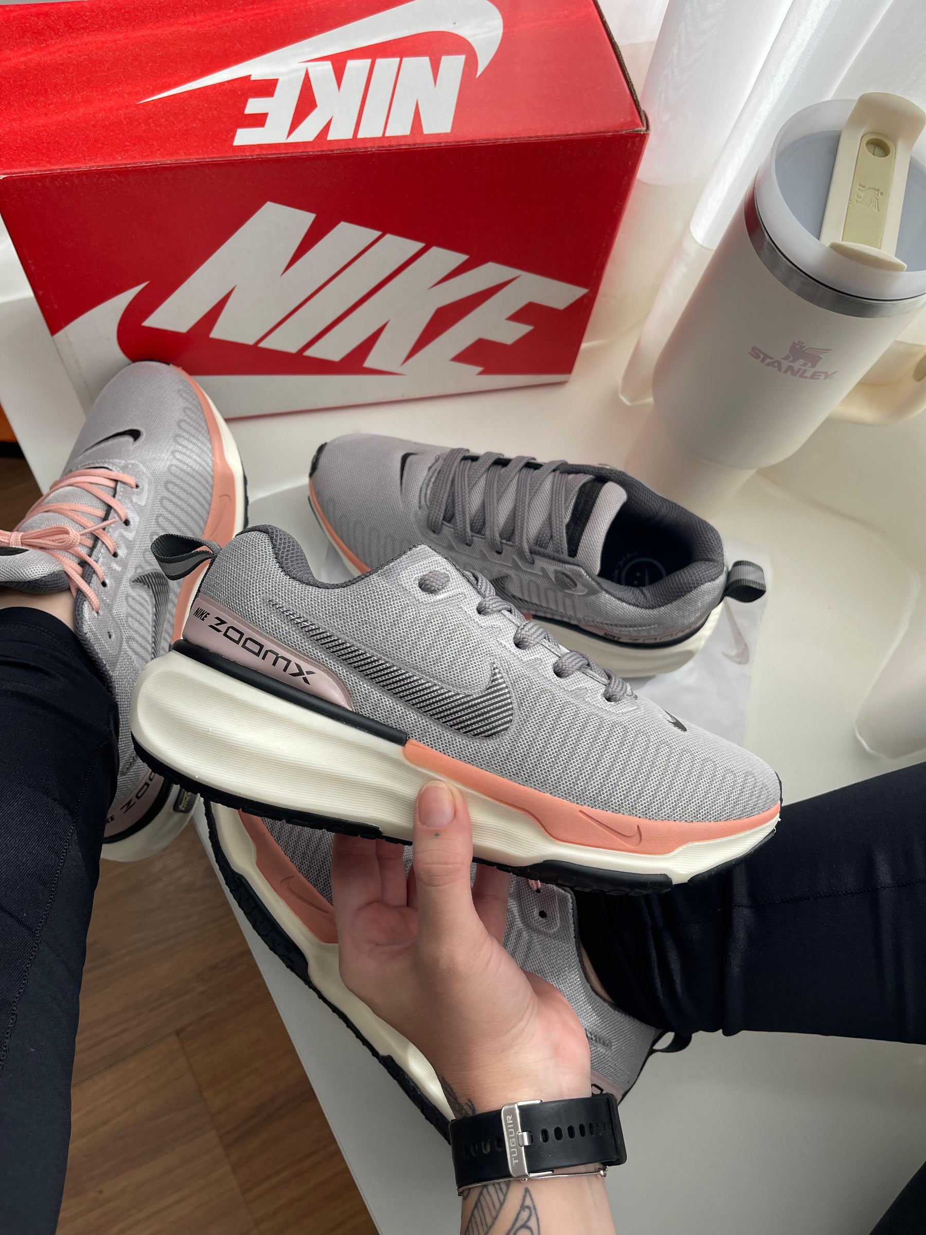 Tênis Feminino Zoomx 04 (2 Pares Cadarços)